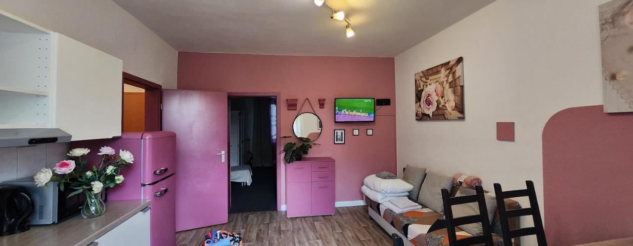 Elena Flat Rosa Oberhausen Zentrum Centro Westfield Εξωτερικό φωτογραφία